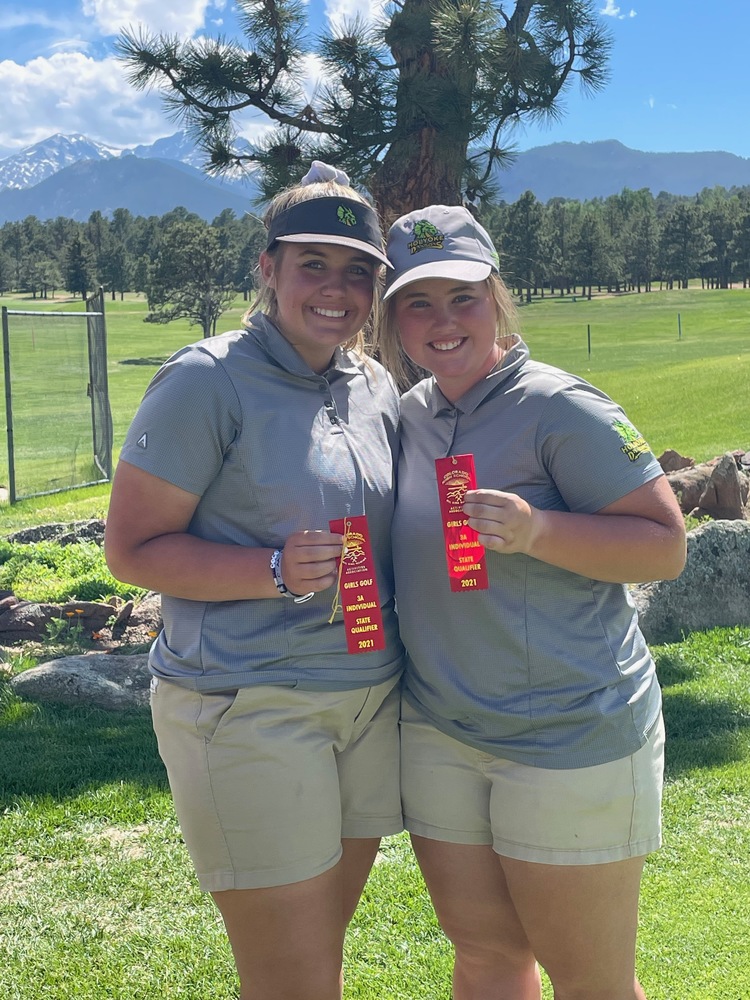 Girls Golf Qualifies Two for State